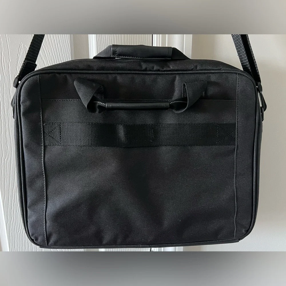 NWT Targus Laptop Case
